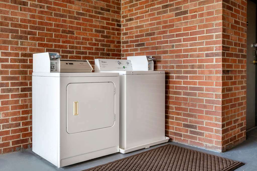 Econo Lodge Augusta, Downtown Amenities foto